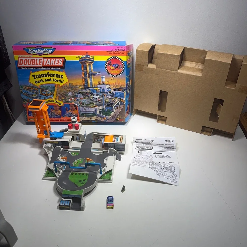 Galoob Micro Machines Double Takes Wheel Works Playset incomplete in Box